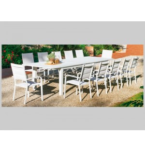Jgo ORINOCO-PRISCILA 11 Pz:
Mesa ext 370 + 10  sillas
Blanco